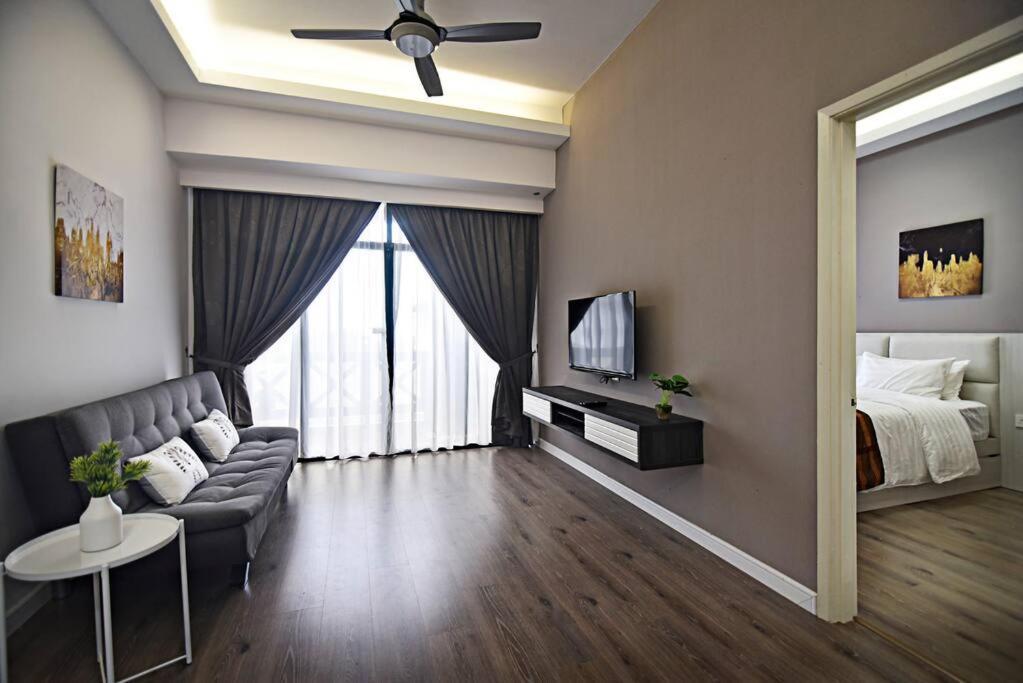 Instay Costa Mahkota Next to Mahkota Parade Malacca Bagian luar foto